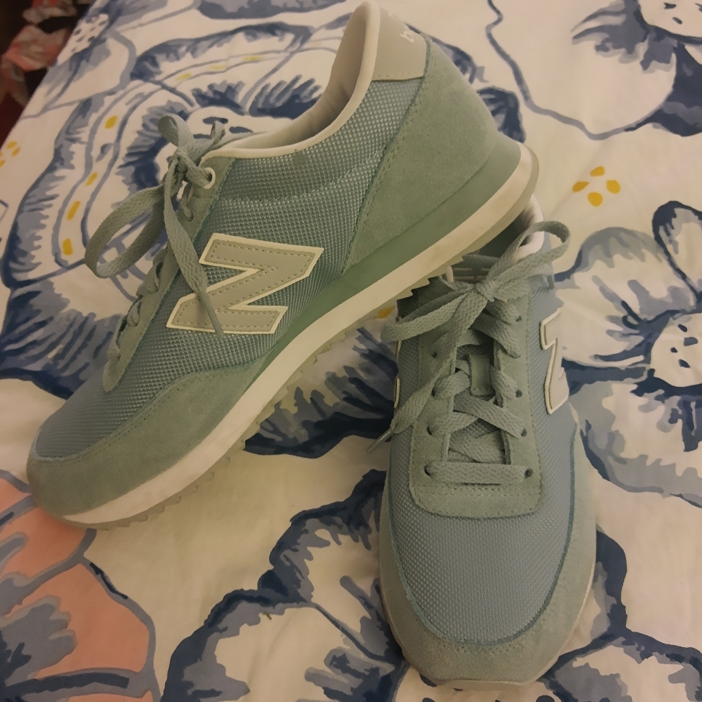 New Balance 501 Sneakers sz 10 Mint Green